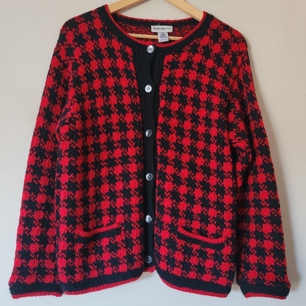 Vintage Wool Red and Black Houndstooth Knit Cardigan Sweater Size M